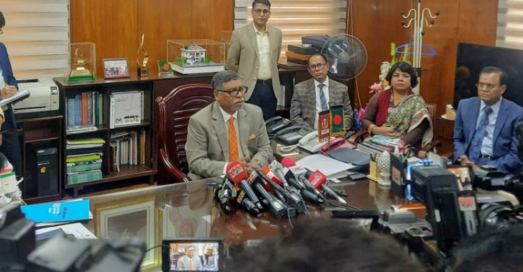 ডেঙ্গুতে মৃত্যুর হার কমেছে, রোগী আরও কমে আসবে: স্বাস্থ্যমন্ত্রী