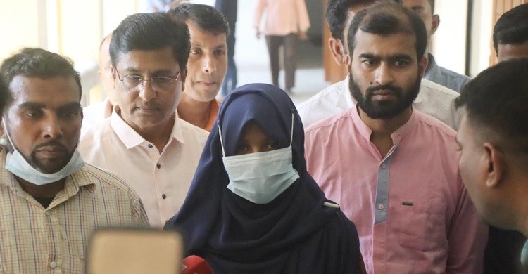 ফুলপরী ক্যাম্পাসে ফিরেছেন, থাকবেন বঙ্গমাতা হলে