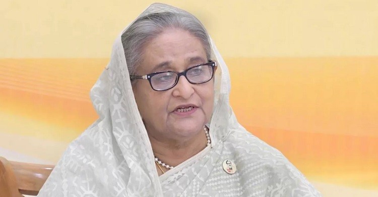 বঙ্গবাজারে ক্ষতিগ্রস্তদের ৯ কোটি টাকা দিলেন প্রধানমন্ত্রী