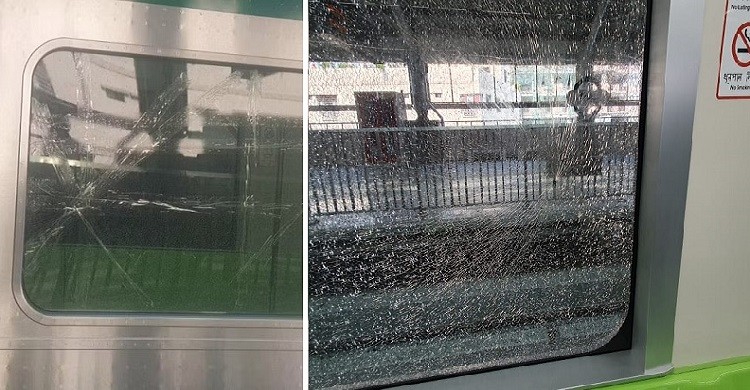 ঢিলে ভাঙলো মেট্রোরেলের কাচ