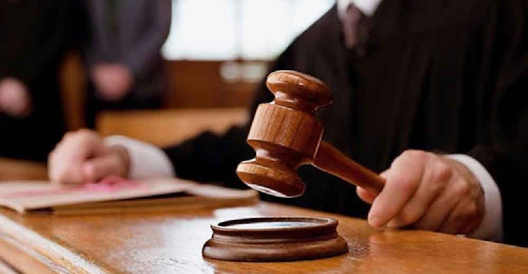 মেট্রোরেলে ঢিল ছোড়া ব্যক্তির যে শাস্তি হতে পারে