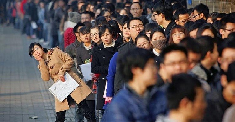 চীনে যুবকদের বেকারত্বের হার রেকর্ড গড়ল