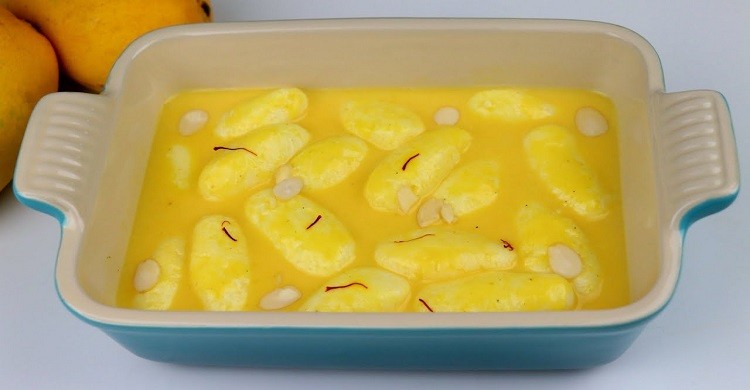 যেভাবে বানাবেন পাকা আমের রসমালাই