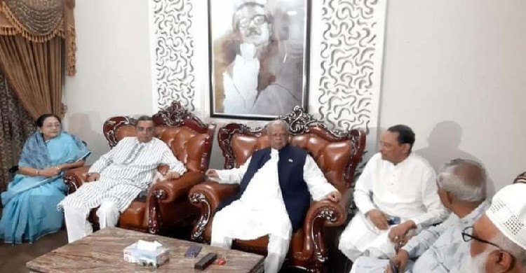 বিএনপির বিরুদ্ধে ১৪ দলের সাতদিন