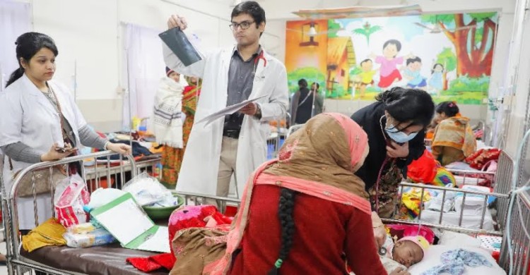 প্রচণ্ড শরীর ব্যথাসহ ঘরে ঘরে জ্বর-সর্দি-কাশি, বিপর্যস্ত জনজীবন