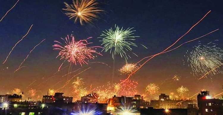 আতশবাজি নিয়ন্ত্রণে আদালতের হস্তক্ষেপ চেয়ে রিট