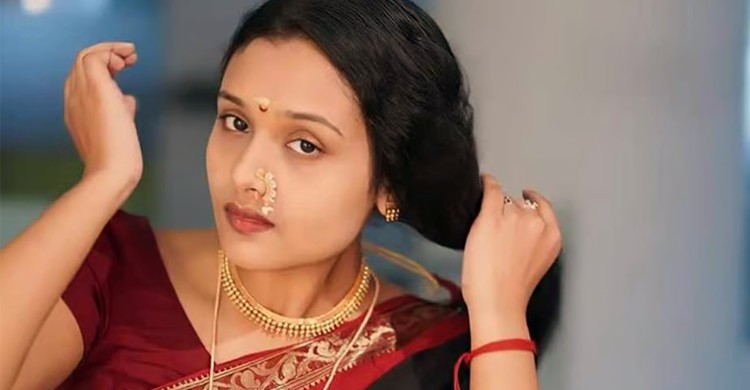 সাংবাদিক অভিশ্রুতির মরদেহ পরিবারের কাছে হস্তান্তর