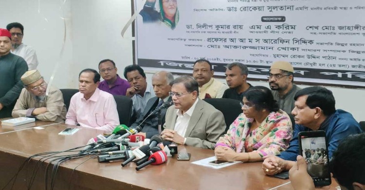 ‘ঘাপটি মেরে বসে আছে এক-এগারোর কুশীলবরা’