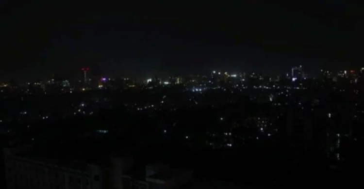 ২৫ মার্চ রাতে সারাদেশে থাকবে ‘ব্ল‍্যাক আউট’