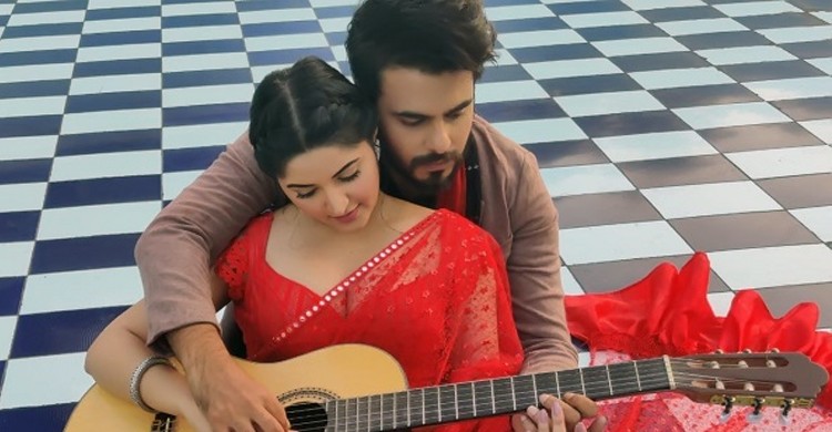সিয়ামের জন্মদিনে পরীমণির আবেগঘন পোস্ট