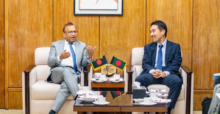 জাইকার উপদেষ্টা কমিটির সঙ্গে স্থানীয় সরকার মন্ত্রীর বৈঠক