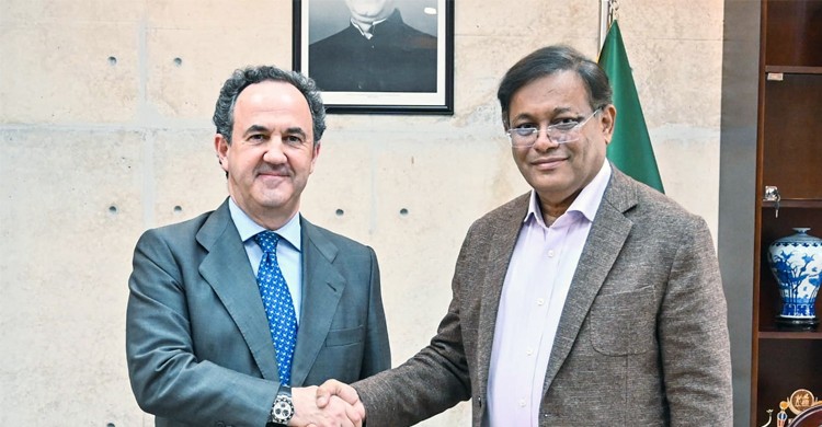 স্পে‌নের রাষ্ট্রদূ‌তের স‌ঙ্গে পররাষ্ট্রমন্ত্রীর সাক্ষাৎ