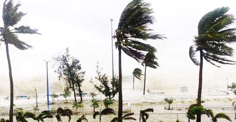 সন্ধ্যার মধ্যে ৬০ কিলোমিটার বেগে ঝড়, নদীবন্দরে সতর্কসংকেত