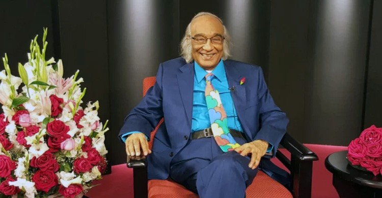 ৬ বছর পর দেশে ফিরছেন শফিক রেহমান