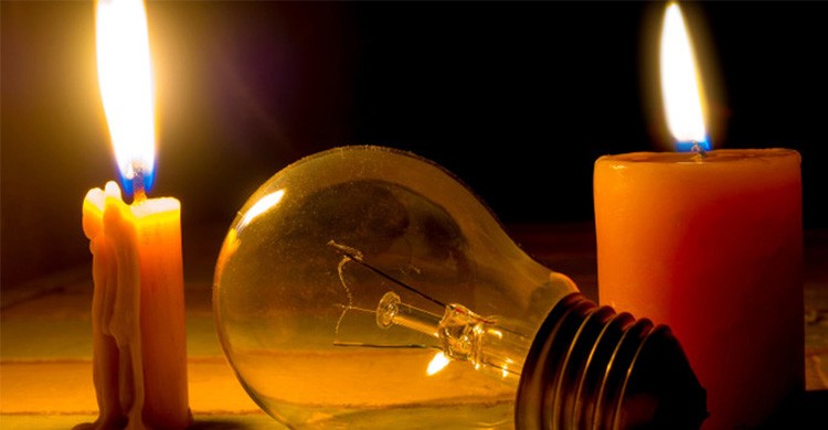 যে তিন কারণে দেশে বিদ্যুৎ সংকট