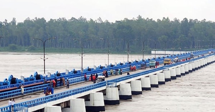 বিপৎসীমা ছুঁই ছুঁই তিস্তার পানি