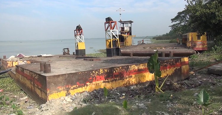 নষ্ট হচ্ছে পিরোজপুর ফেরি বিভাগের কোটি কোটি টাকার সম্পদ, রাতের আঁধারে চুরি করছে একটি চক্র