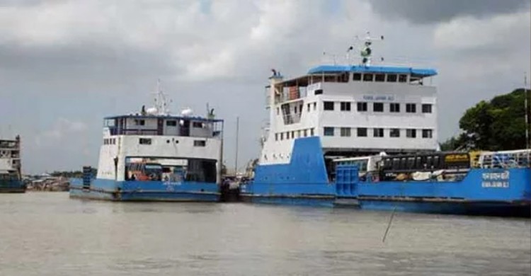দৌলতদিয়া-পাটুরিয়া রুটে ফেরি চলাচল শুরু