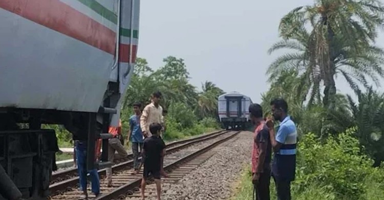 রাজশাহীর সঙ্গে সারাদেশের রেল যোগাযোগ স্বাভাবিক