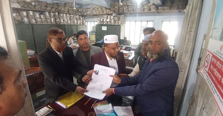 আইয়ুব ইয়াহিয়া প্যানেলের মনোনয়নপত্র জমা