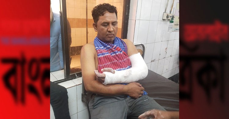 সিংগাইরে সাংবাদিকের উপর সন্ত্রাসী হামলার ঘটনায় মামলা