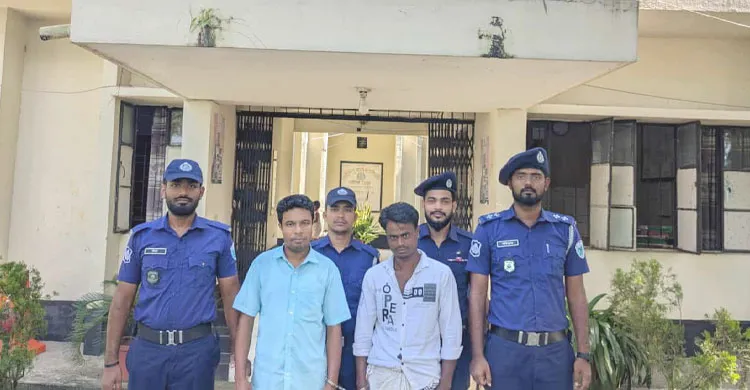 তাহিরপুরে ৪শত ফুট বালু বোঝাই ষ্টিলবডি নৌকাসহ দুজন আটক