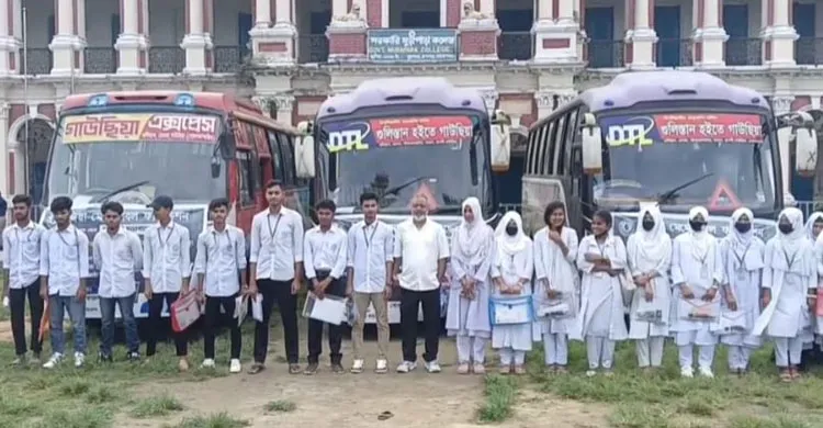 এইচএসসি সকল পরীক্ষায় রূপগঞ্জে জিয়া মেমোরেবল ফাউন্ডেশনের ফ্রি বাস সার্ভিস পেয়ে খুশি পরীক্ষার্থীরা