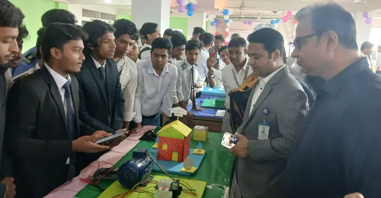 এনআইইটি'র শিক্ষার্থীদের অংশগ্রহণে কারিগরি প্রকৌশল প্রযুক্তির উদ্ভাবন প্রদর্শনী