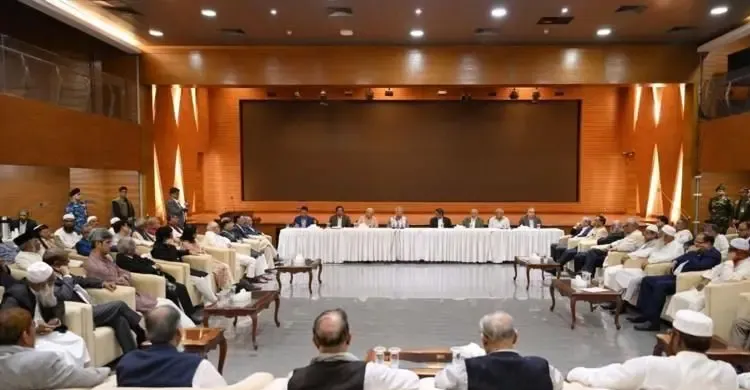 ঐক্য তৈরিতে বড় ছাড় দিচ্ছে সব পক্ষ
