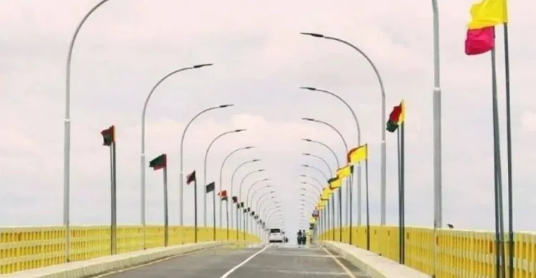 উদ্বোধনের পরদিনই ৯২৫ কোটি টাকার সেতু থেকে বৈদ্যুতিক ক্যাবল চুরি