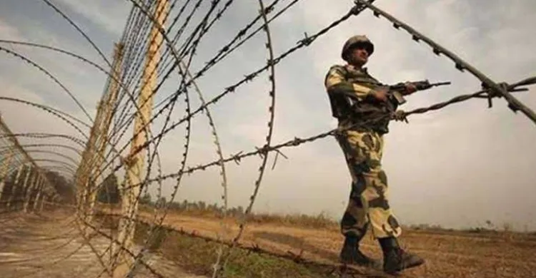 বাংলাদেশি পুলিশ কর্মকর্তা আটক দাবি বিএসএফের