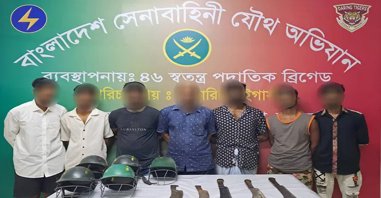 জেনেভা ক্যাম্পে যৌথ বাহিনীর অভিযানে বুনিয়া সোহেল গ্যাং-এর ১১ জন গ্রেফতার