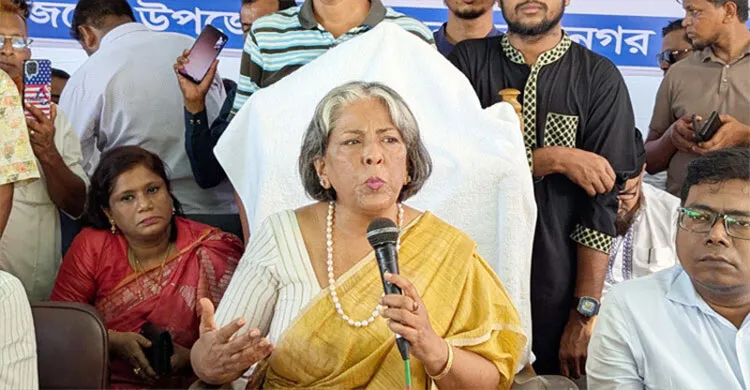 সুশীল সমাজের প্রতিনিধিদের সঙ্গে মতবিনিময় সভায় উপদেষ্টা শারমিন এস মুরশিদ