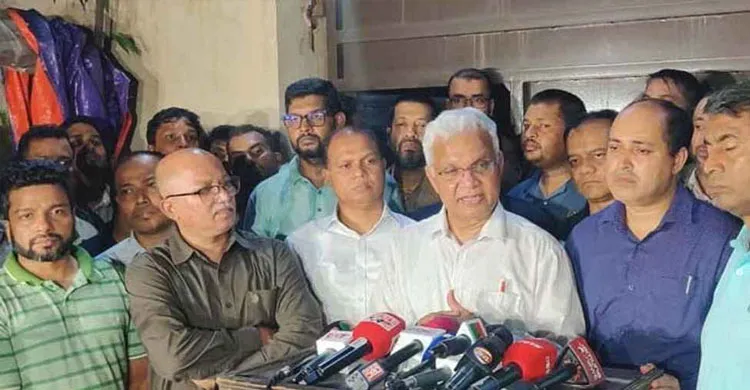 খালেদা জিয়ার শারীরিক অবস্থা স্থিতিশীল: ব্যক্তিগত চিকিৎসক ডা. জাহিদ