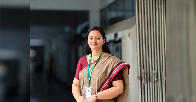 জাকসুর ছাত্রদল প্যানেলে বি ইউনিটের ভর্তি পরীক্ষায় প্রথম হওয়া মৌসুমী