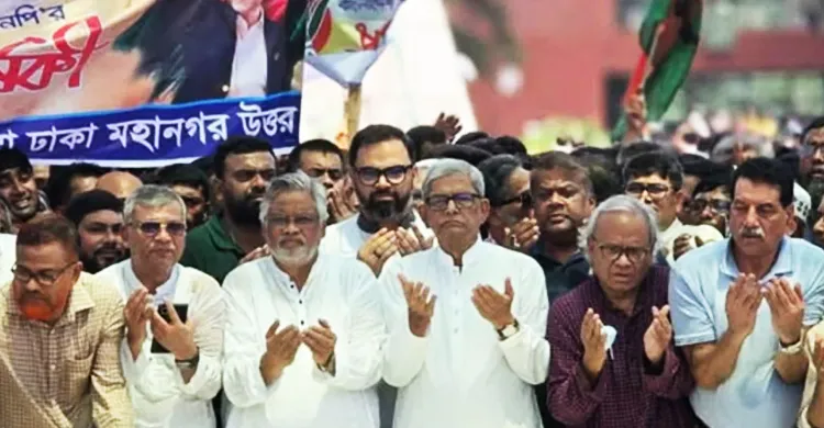 বিএনপিকে ধ্বংসের চেষ্টা করা হলেও ফিনিক্স পাখির মতো জেগে উঠেছে: মির্জা ফখরুল