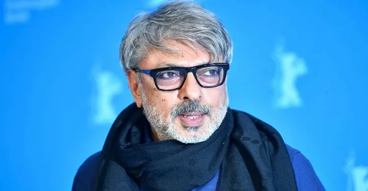 সঞ্জয় লীলার বিরুদ্ধে প্রতারণা ও খারাপ আচরণের অভিযোগে মামালা