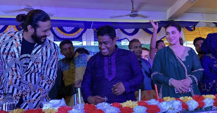 আওয়ামী লীগের প্রচারণায় সক্রিয় অপু বিশ্বাস এবার বিএনপির অনুষ্ঠানে