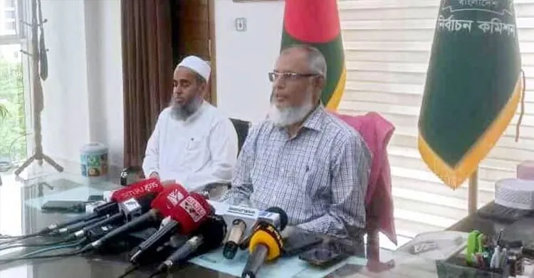 ভোটের পরিবেশ শতভাগ অনুকূলে: নির্বাচন কমিশনার আনোয়ারুল ইসলাম