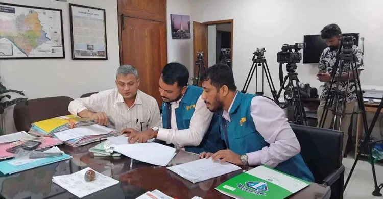 তেলের ভুয়া খরচে কোটি টাকা আত্মসাতের প্রাথমিক সত্যতা পেল দুদক