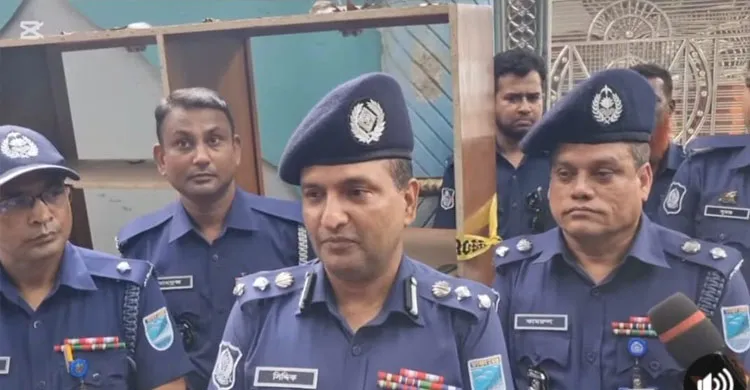 গোয়ালন্দে লাশ পোড়ানোর ঘটনায় কাউকে ছাড় দেওয়া হবে না: ঢাকা রেঞ্জের অতিরিক্ত ডিআইজি