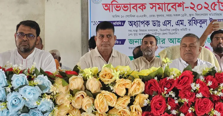 বিগত ১৭ বছর শিক্ষার কারিকুলাম সময় উপযোগী ছিল না: ডা. বাচ্চু