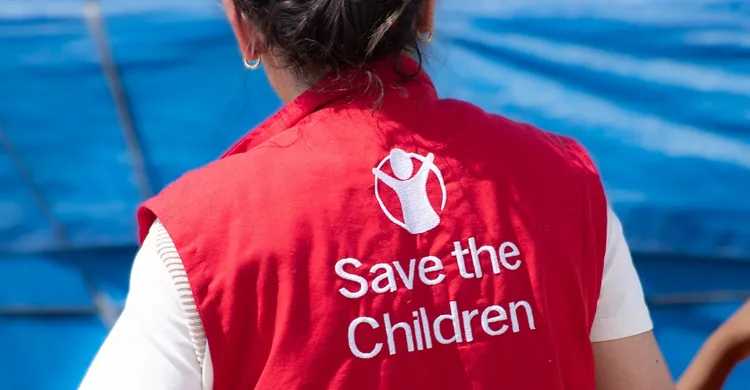 সেভ দ্য চিলড্রেনে নিয়োগ বিজ্ঞপ্তি