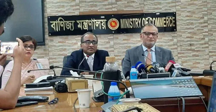 বাণিজ্য ঘাটতি কমলে যুক্তরাষ্ট্রের শুল্ক আরও কমার সম্ভাবনা: বাণিজ্য উপদেষ্টা