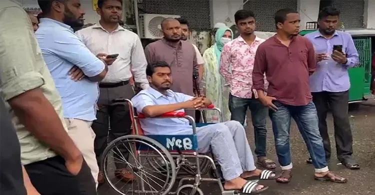 ১৮ দিন পর ঢাকা মেডিকেল কলেজ হাসপাতাল থেকে ছাড়া পেলেন নুর