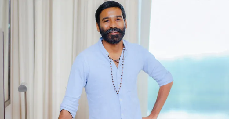 ফুল বিক্রি করে ইডলি খেতেন ধানুশ