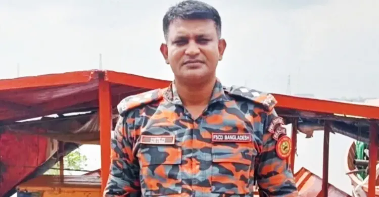 গাজীপুরের কেমিক্যাল গুদামের আগুনে দগ্ধ ফায়ার সার্ভিস কর্মকর্তার মৃত্যু