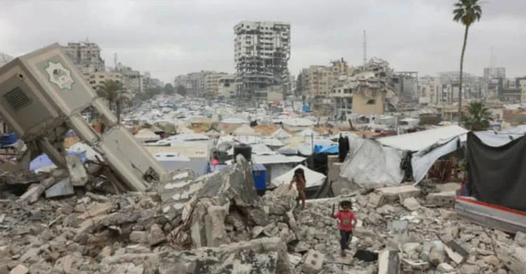 গাজায় আরও ৯১ ফিলিস্তিনি নিহত, ট্রাম্পের যুদ্ধবিরতির আশার কথা