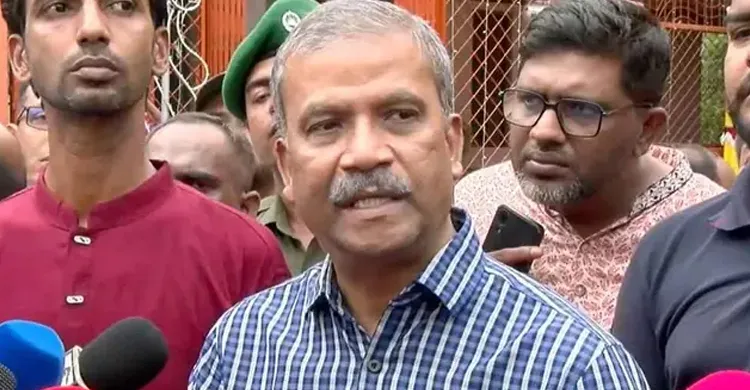 আওয়ামী লীগের কার্যক্রমের ওপর নিষেধাজ্ঞা দ্রুত প্রত্যাহার হওয়ার সম্ভাবনা নেই: আসিফ নজরুল