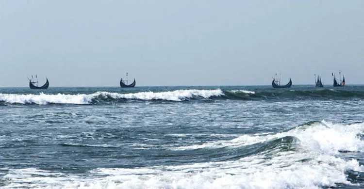 বঙ্গোপসাগরে গভীর নিম্নচাপ, ৪ সমুদ্রবন্দরে ৩ নম্বর সতর্ক সংকেত